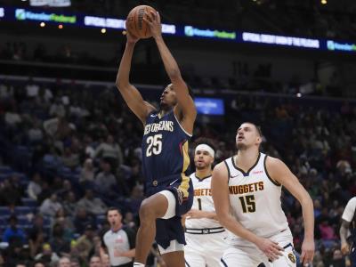 Nikola Jokic logra triple-doble en victoria ante Pelicans