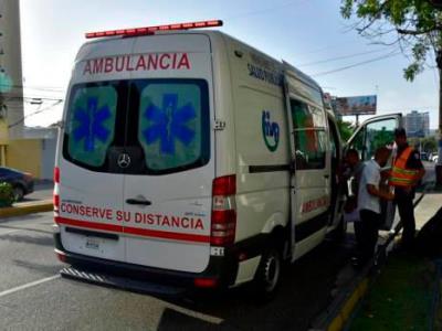 Patanistas obstaculizan tránsito a ambulancia en la Pedro Livio Cedeño