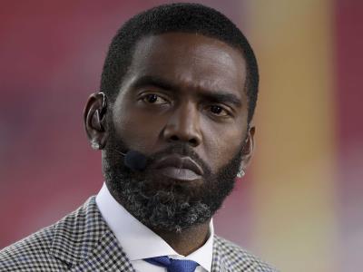 Randy Moss, miembro Salón de la Fama, se aleja de ESPN por salud