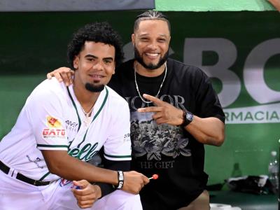 Robinson Canó debutará el viernes con las Estrellas Orientales
