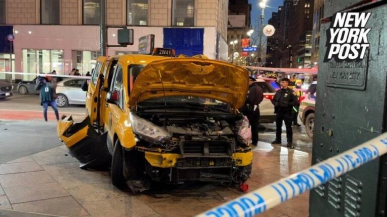 Taxi atropella al menos a seis peatones en Nueva York durante Navidad
