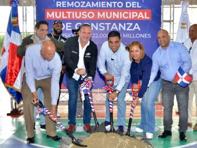 Dan inicio a remodelación del multiuso de Constanza