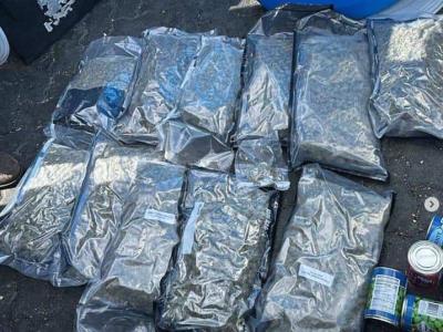 Hallan marihuana en tanque de comida enviado desde NY