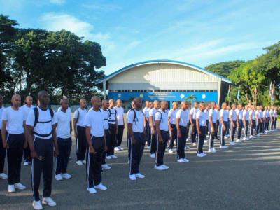 La Policía recibe 112 nuevos aspirantes a cadetes