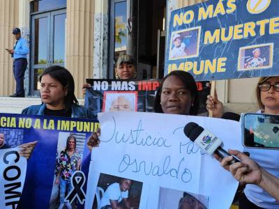 Madres solicitan justicia por asesinatos de sus hijos