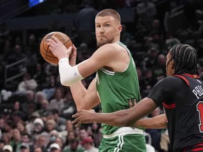 Porzingis anota 34 puntos y Celtics derrotan a los Bulls 122-100