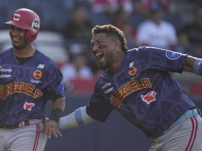 Cardenales vence a Indios para primera victoria en Serie del Caribe