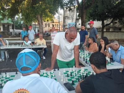 Celebrarán segunda edición Simultánea Gigante de Ajedrez en el Mirador