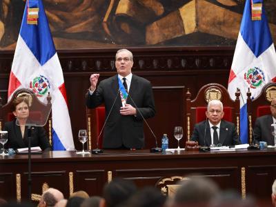 En su rendición de cuentas, Abinader destaca la inclusión financiera