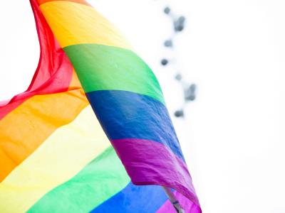 Fútbol: Las españolas llevarán cordones arcoíris contra LGTBIfobia