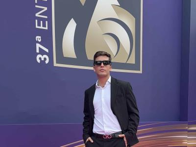 Influencer César Ruiz, agradecido de participar en Premio Lo Nuestro