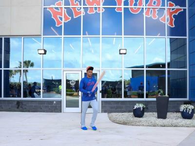 Juan Soto se integró a los entrenamientos y de inmediato montó show