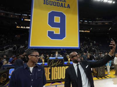 NBA: Warriors retiran número de Andre Iguodala