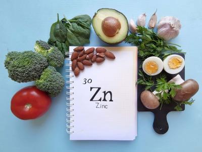 ¿Puede la dieta causar exceso de zinc?