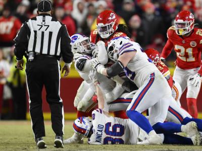 Sindicato de árbitros de NFL molesto por acusaciones de favoritismo