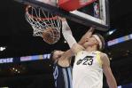 La NBA multa al Jazz 100.000 dólares por dejar fuera a Lauri Markkanen