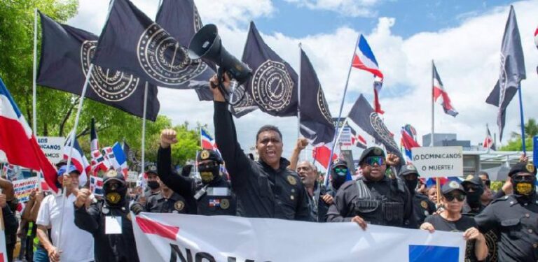 Antigua Orden Dominicana denuncia infiltrados en la marcha pacífica de Friusa