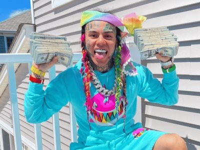 Autoridades federales allanan la casa de Tekashi en Florida