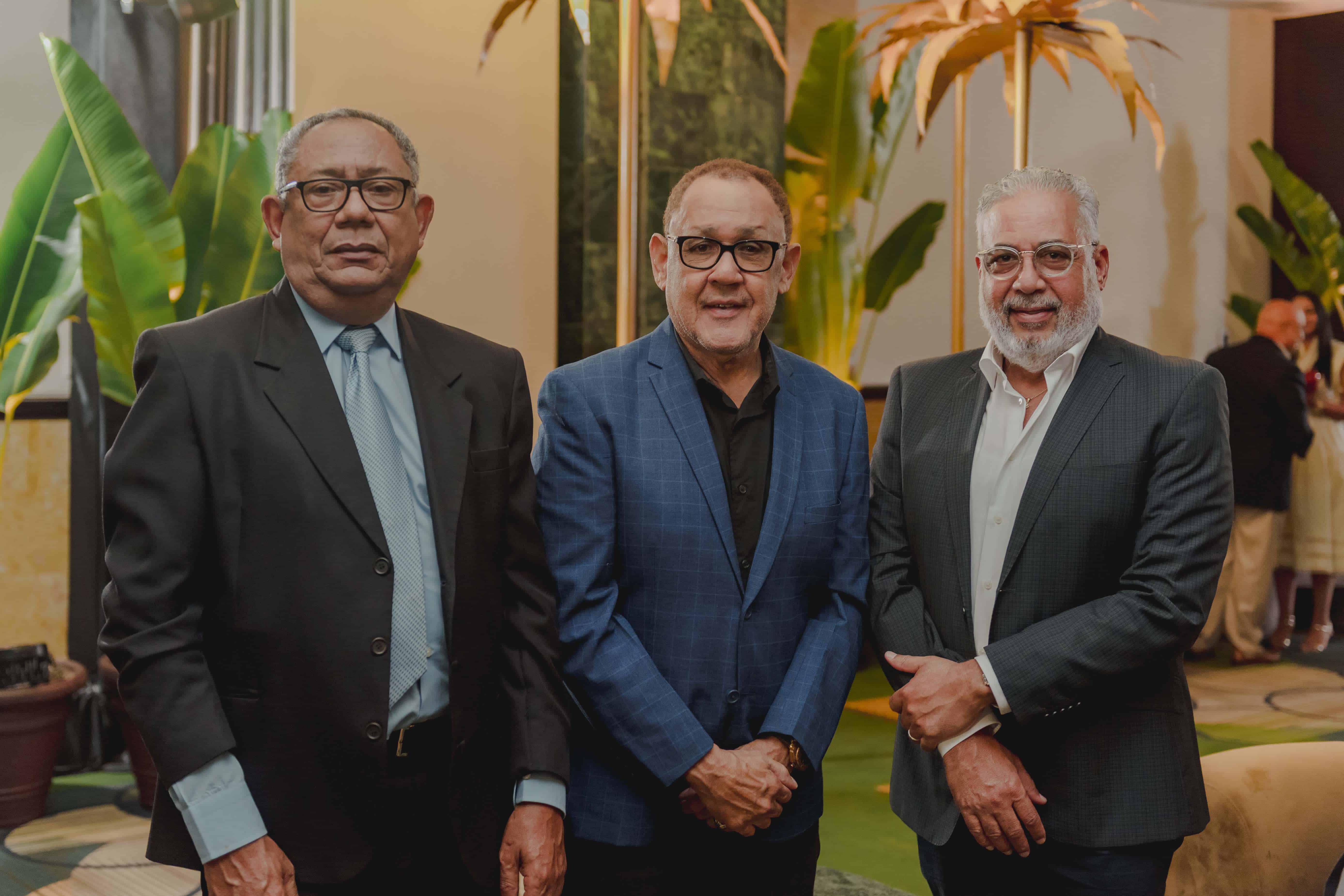 Leoncio Peralta, José Fabián y Anthony Marte.