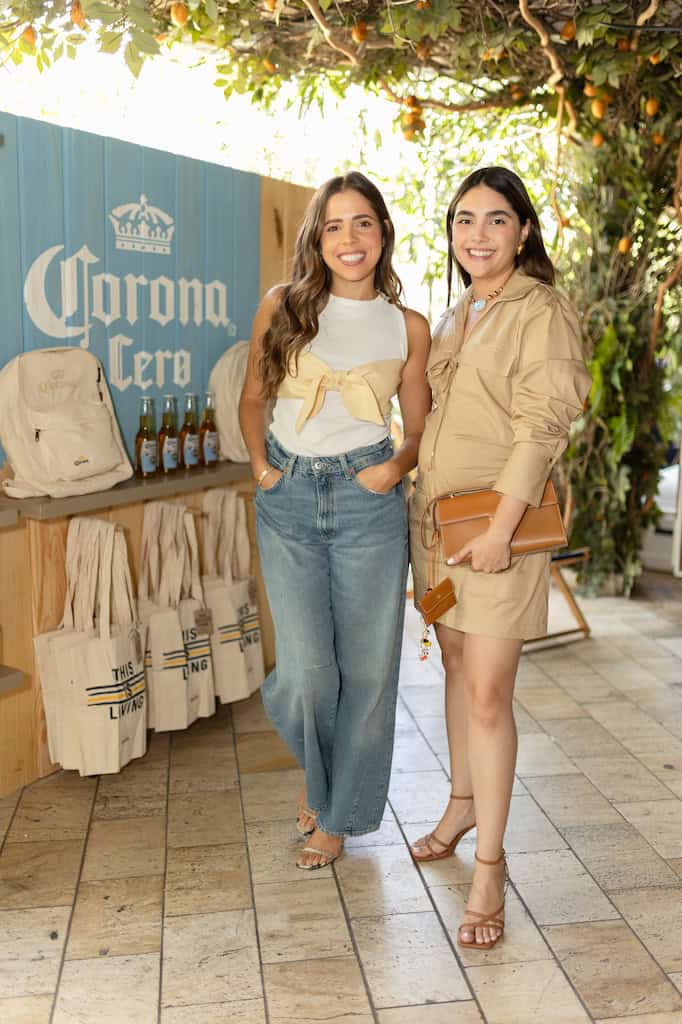 Dominique Barkhausen y Nicole Marie Betances.