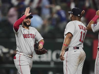 Debut de 4-0 para el bateador designado Rafael Devers; Boston gana