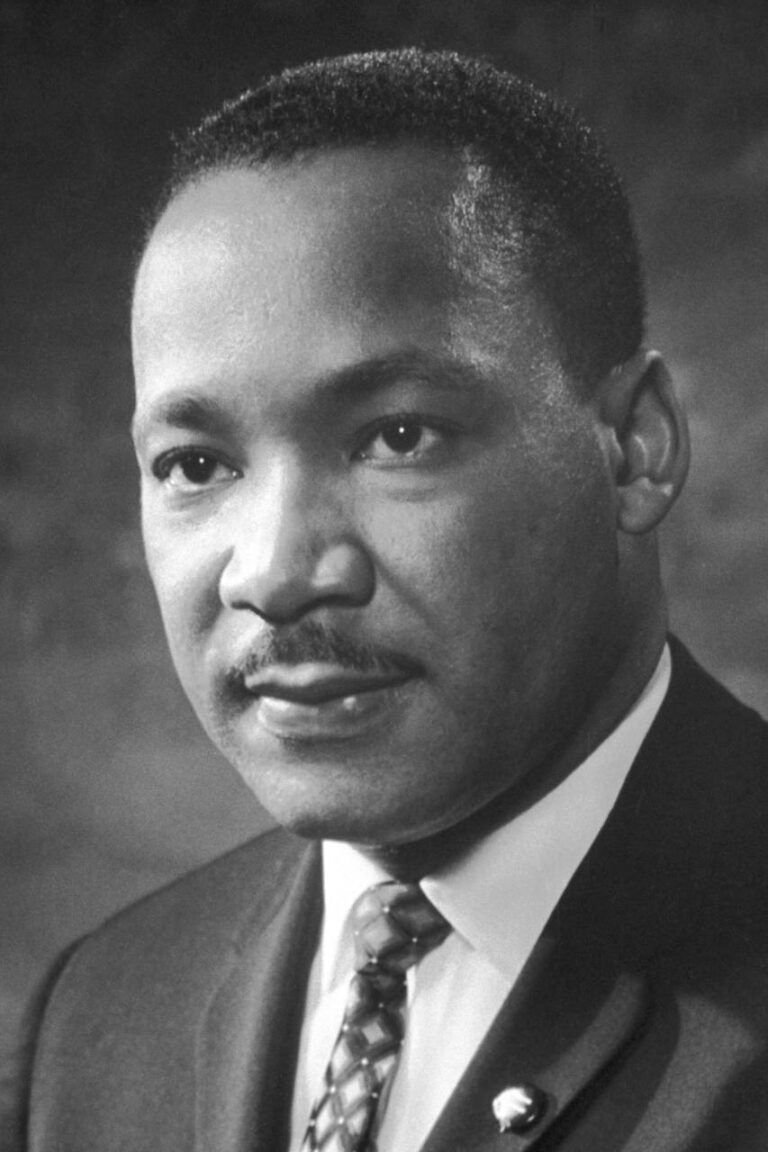 Documentos desclasificados revelan que sospechoso del asesinato de Luther King Jr. era buscado en RD