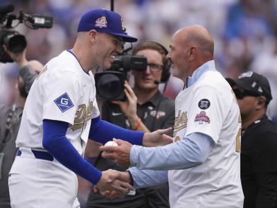 Dodgers celebran título de Serie Mundial con Ice Cube y Kirk Gibsona
