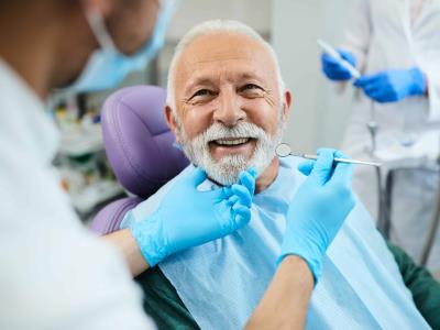 Dra. Karina Quiñones y la salud bucodental en adultos mayores