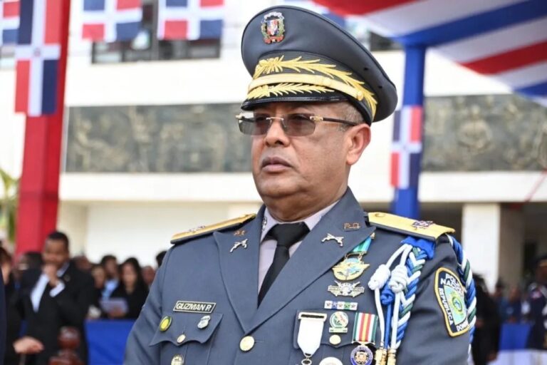 El director de la Policía anuncia nuevos nombramientos en sectores operativos y administrativos.