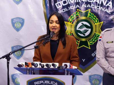 Faride Raful dice Policía fortalece capacidad de respuesta a violencia