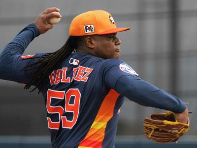 Framber Valdez apunta a abrir del día inaugural por cuarta vez al hilo