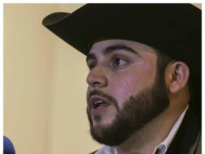 Gerardo Ortiz, culpable de cantar para narcotraficantes mexicanos