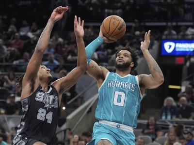 Hornets establecen un récord de franquicia con 26 triples y ganan