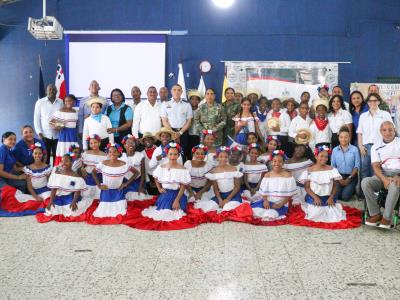 INEFI trabaja valores en Colegio Nuestra Señora del Perpetuo Socorro