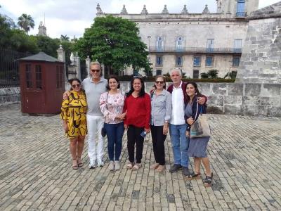 Kevin Costner de visita en La Habana