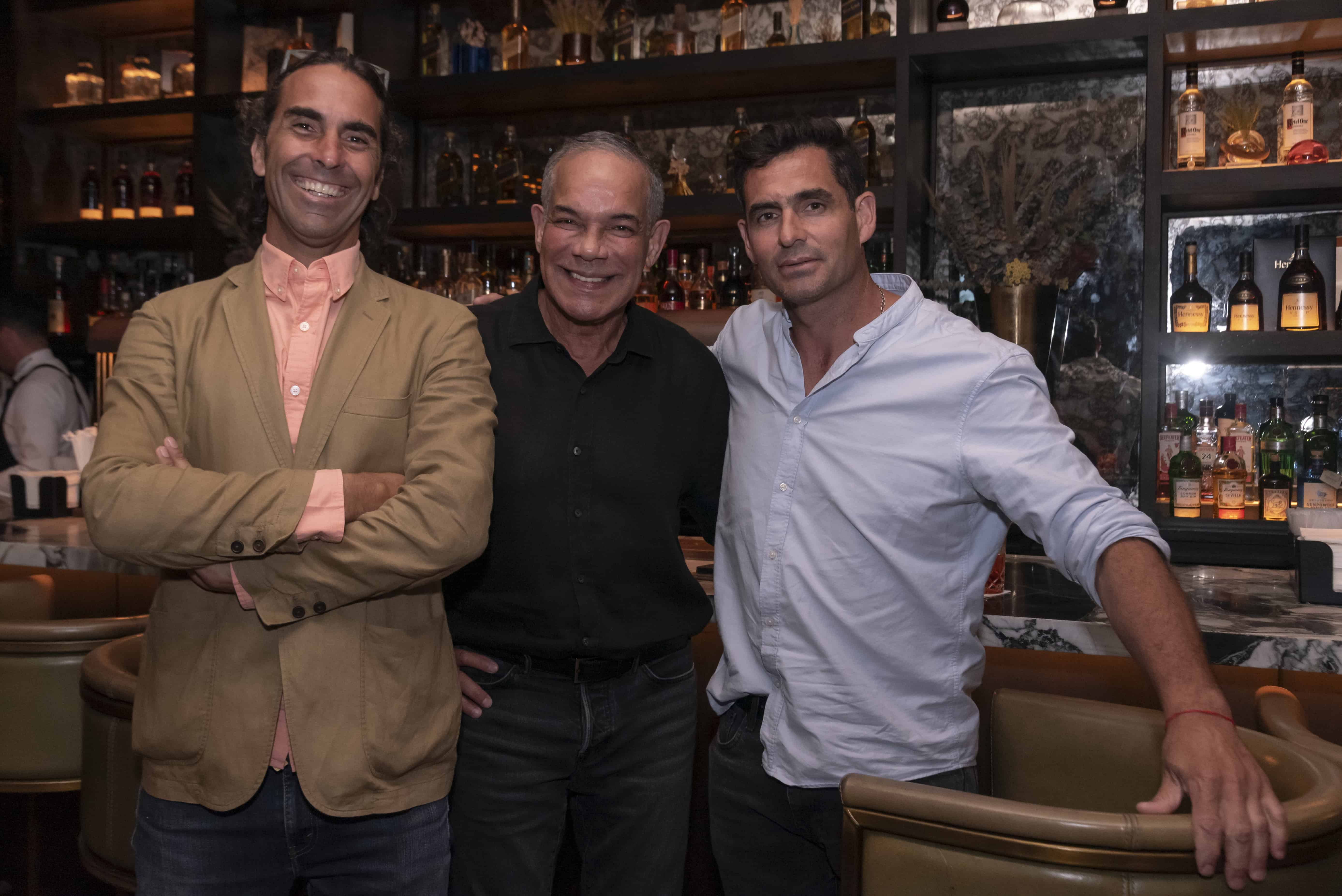 Fernando Arata, Tony Rivera y Julián Díaz.