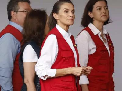 La reina Letizia visita proyectos de cooperación en Cabo Verde