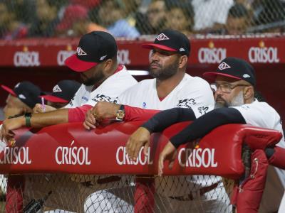 Pujols da forma al cuerpo técnico; no suelta pistas perfil del roster