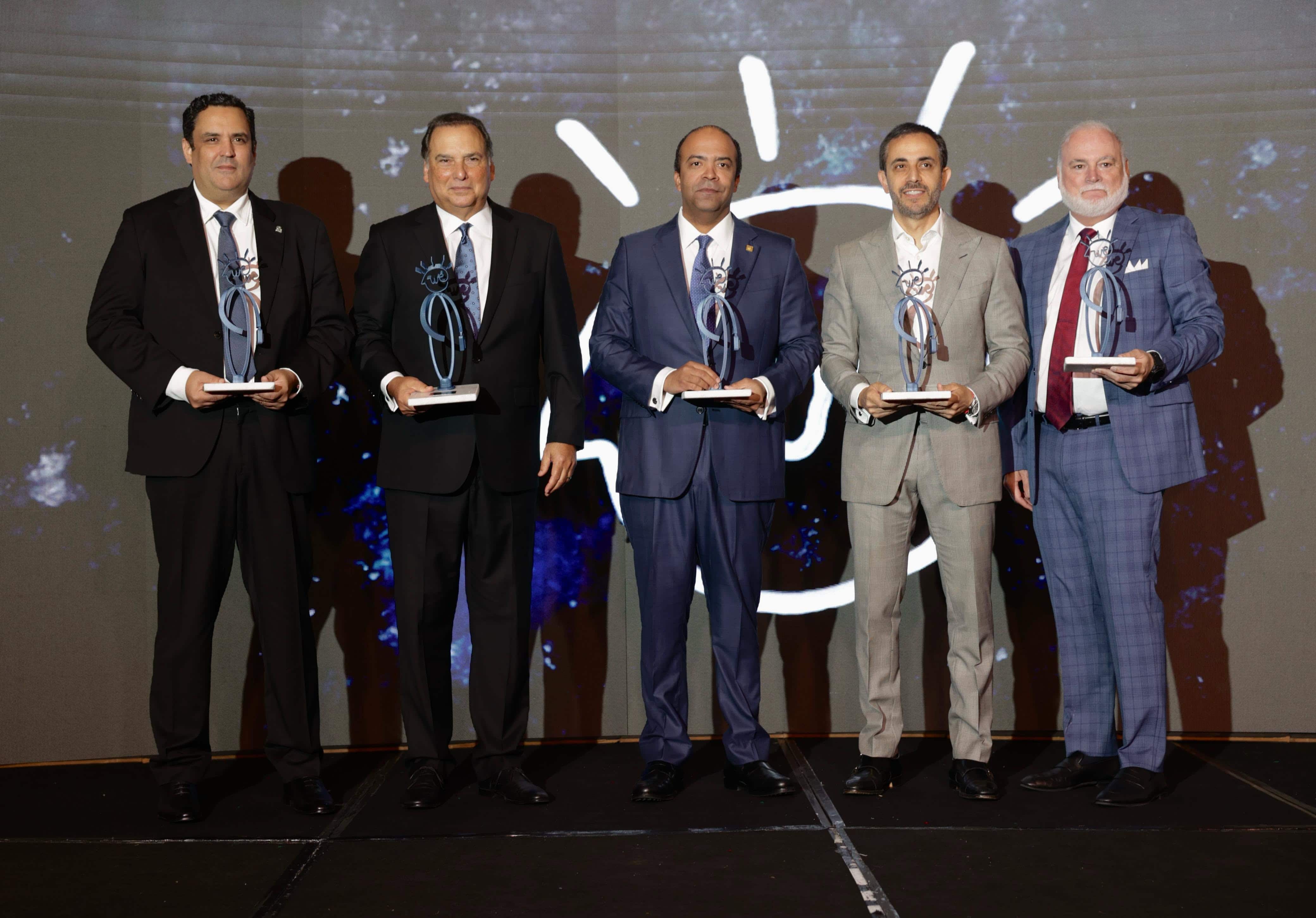 El WE The CEO Edition reconoció a los 5 mejores líderes empresariales de la RD Danilo Ginebra, Fernando Villanueva Sued, Samuel Pereyra Rojas, Antonio Espaillat y Alejandro Peña Defilló.