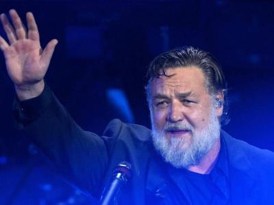 Russell Crowe y Harry Lawtey protagonizarán "Billion Dollar Spy"
