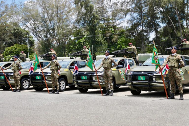 Ser militar no da derecho a violar la ley de tránsito: Ministerio de Defensa impondrá sanciones