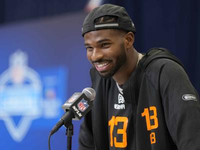 Shedeur Sanders y Cam Ward no participarán en el combine de NFL