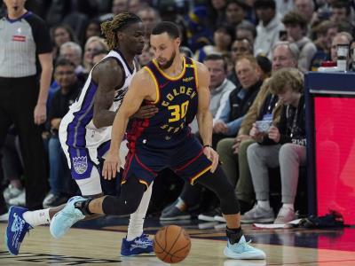Stephen Curry alcanza 4.000 triples en su carrera y Warriors vencen