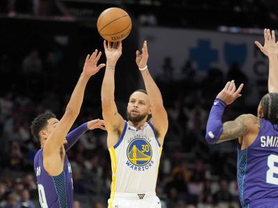 Stephen Curry anota 21 y Warriors vencen 119-101 a los Hornets