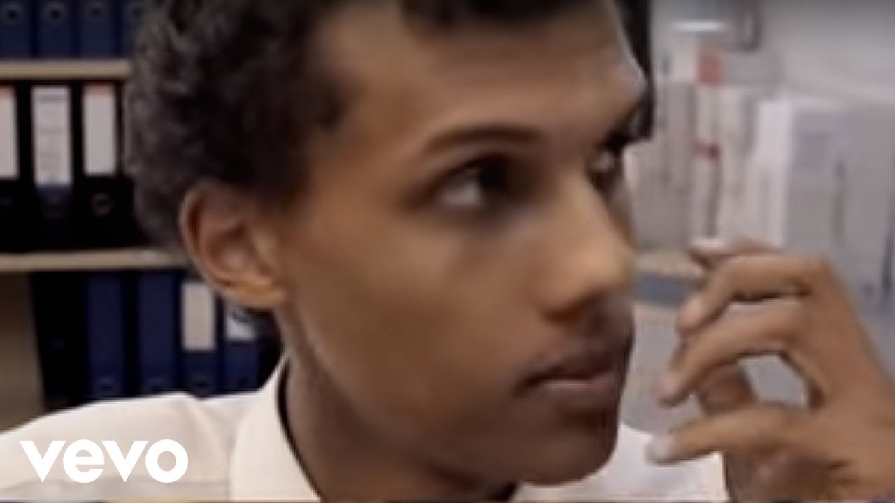 Stromae estrena versión con Coldplay de tema para la serie 