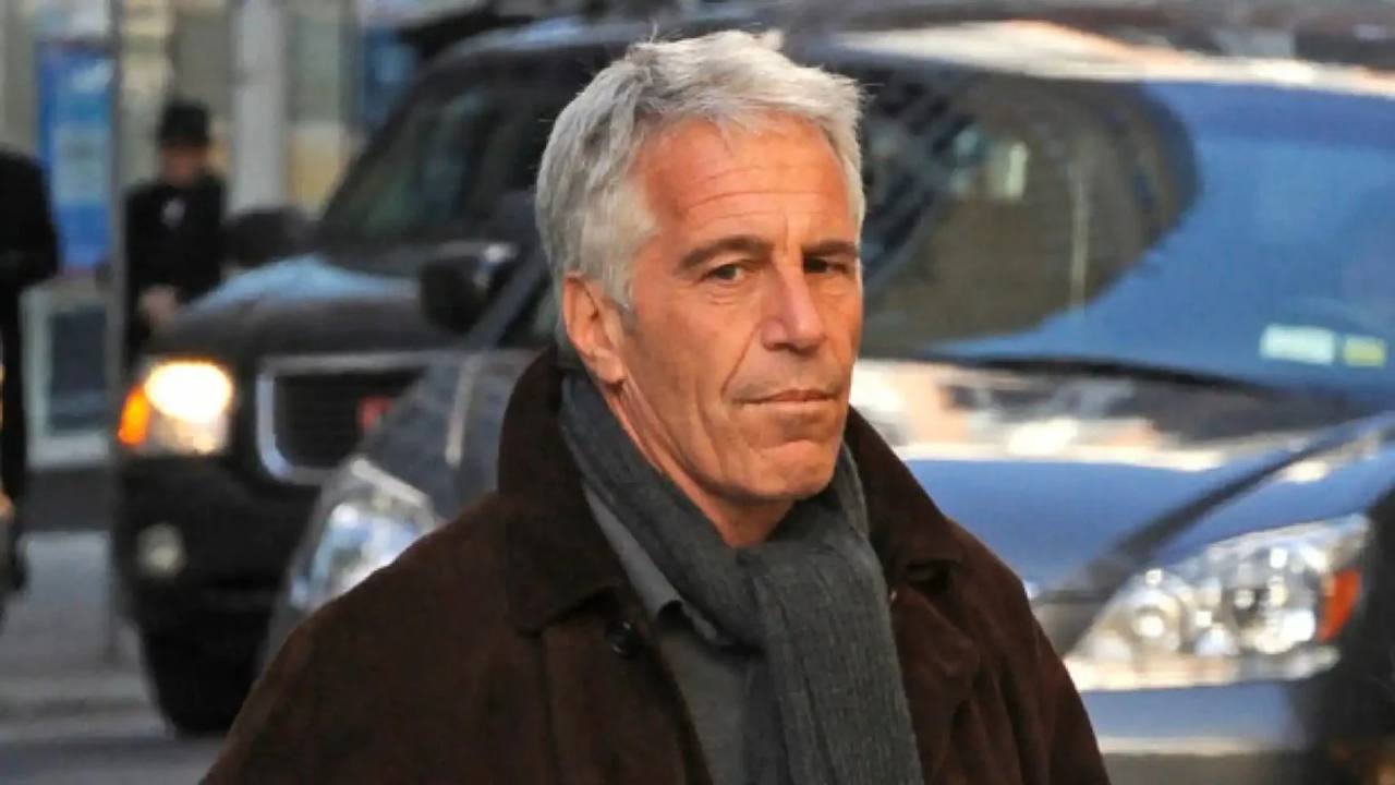 Trump acelera la desclasificación de archivos Epstein y JFK