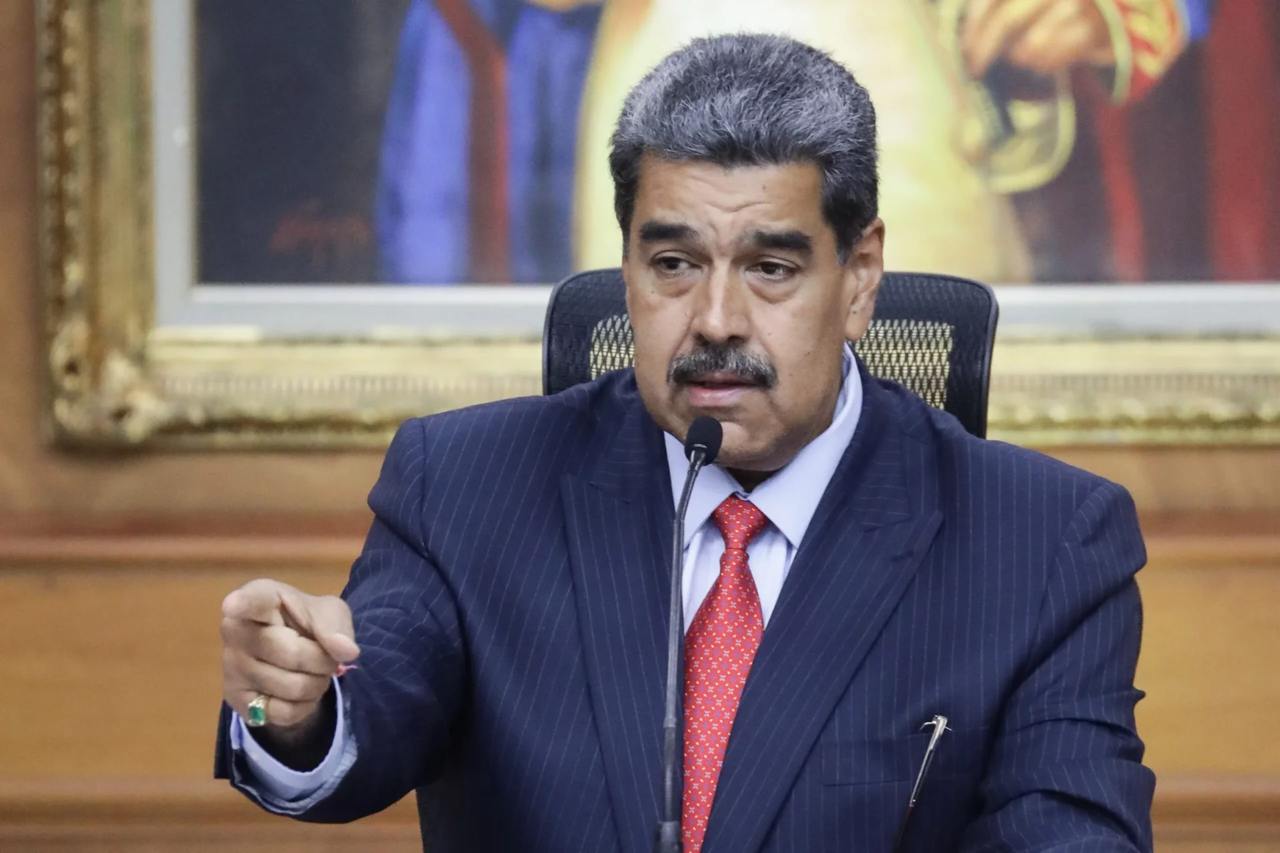 Venezuela invita a petroleras extranjeras a mantener operaciones pese a fin de licencias