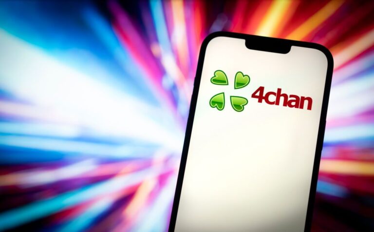 4chan ha muerto, pero su legado tóxico está por todas partes