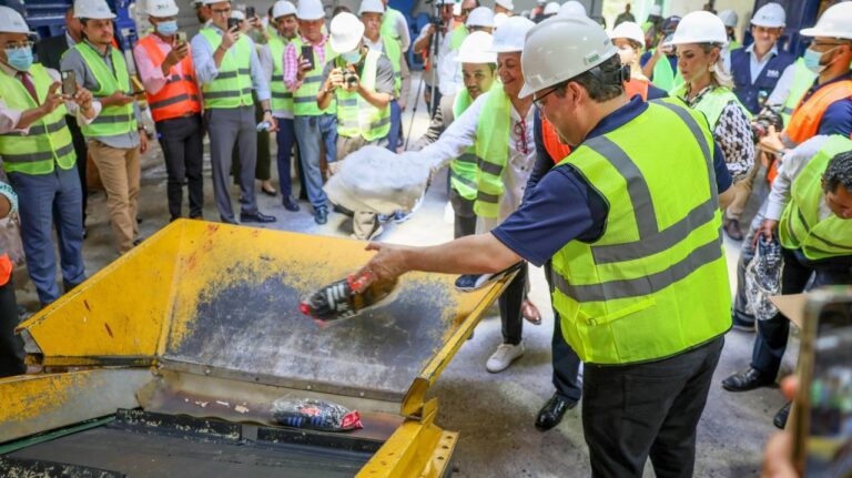 Aduanas destruye más de un millón de productos falsificados
