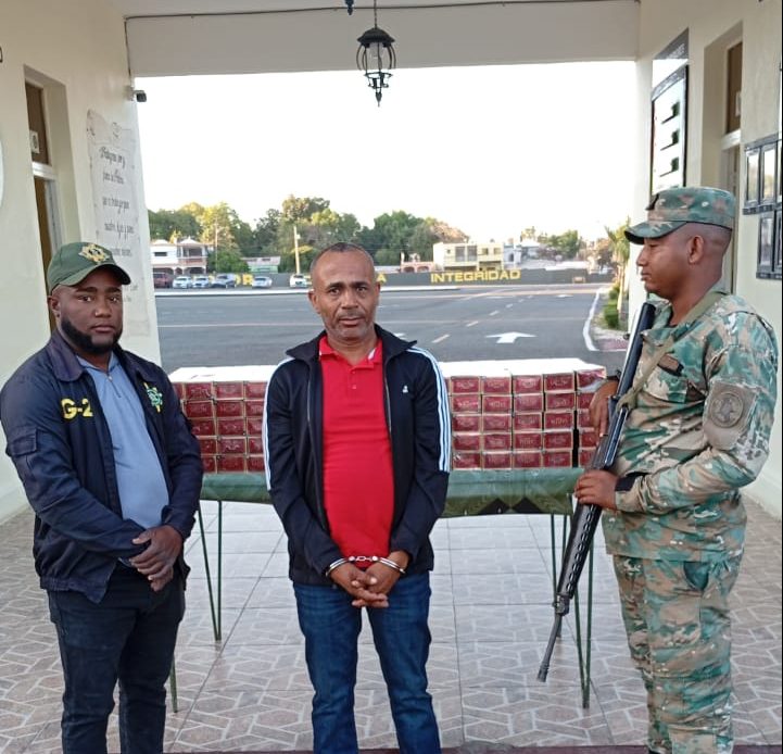 Apresan hombre con cargamento de 30 mil cigarrillos en Azua